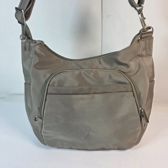 Travelon Anti-theft Classic Crossbody Bucket Bag Nutmeg Crossbody - Picture 1 of 16